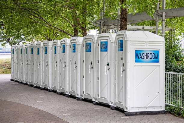 Best Porta potty delivery and setup  in Beavercreek, OH